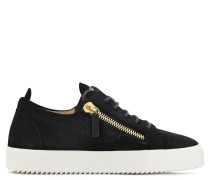 Gail Velvet Low Top Sneakers