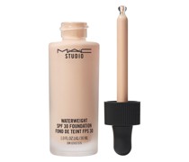 Studio Waterweight SPF 30/PA++ Foundation