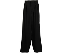 Weite Hose mit Bundfalten
