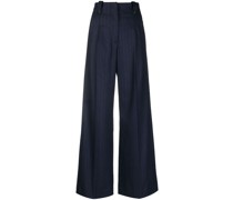 Weite Hose mit Nadelstreifen