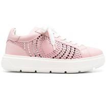 Sneakers mit Cut-Outs