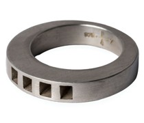 Crescent Ring mit Cut-Out