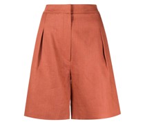 Leinenshorts mit Bügelfalten