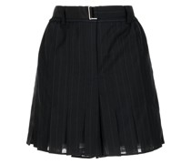 Kurze Shorts