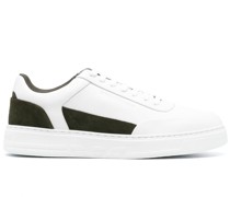Sneakers mit Logo-Stempel