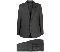 single-breasted suit
