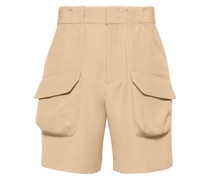 Shorts mit aufgesetzten Taschen