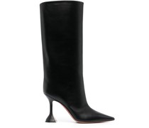 Stiefel mit spitzer Kappe
