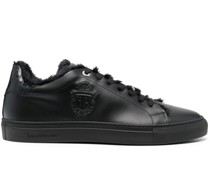 Sneakers mit Logo-Prägung