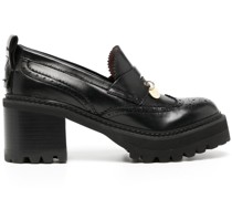 Loafer mit Logo-Anhänger
