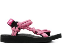 Klassische Sandalen