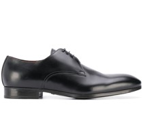 Klassische Schnürschuhe