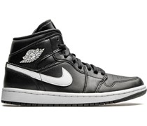 Air  1 Mid Sneakers