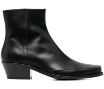 Knöchelhohe Stiefel