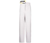 Weite Hose im Layering-Look
