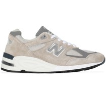 990 Made in USA Sneaker