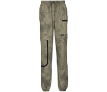 Jogginghose mit Camouflage-Print