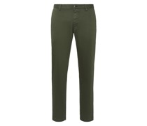 Schmale Chino mit Hexagon-Patch