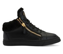 Kriss Sneakers