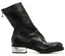 Stiefel mit runder Kappe
