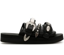 Sandalen mit Nieten