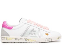 Sneakers mit Schnürung
