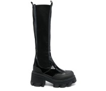 Cleated Stiefel aus Lackleder