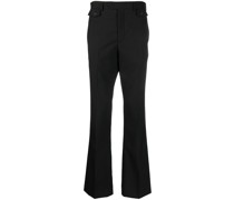 Ausgestellte Hose