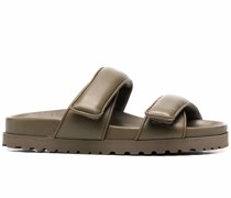 Sandalen mit Doppelriemen