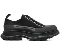 Sneakers mit Plateau
