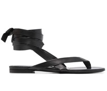 Sandalen mit Knöchelriemen