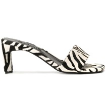 'Maisy III' Mules