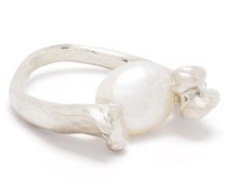 Ring mit Perlen