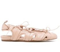Ballerinas mit Schnürung