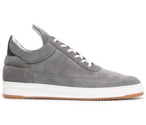 Sneakers aus Wildleder