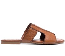 Flache Sandalen