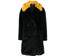 Doppelreihiger Mantel aus Faux Fur