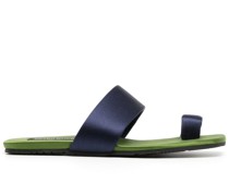 Sandalen mit Zehenring