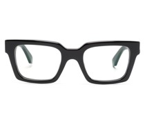 Brille mit getönten Clip-On-Gläsern