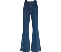 Ausgestellte Jeans