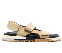 Sandalen mit Klettverschluss