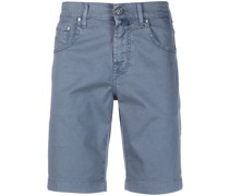 Gerade Shorts mit Logo-Patch