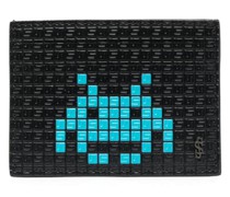 Kartenetui mit Space Invaders-Motiv