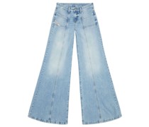 D-Akii mid-rise flared jeans