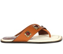 Verzierte Sandalen