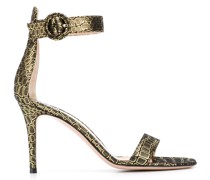 Sandalen im Metallic-Look