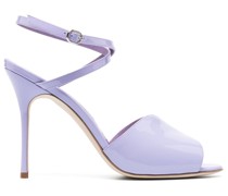 Sandalen mit Riemen