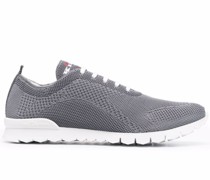 Sneakers mit gestricktem Obermaterial