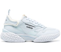 Sneakers mit dicker Sohle