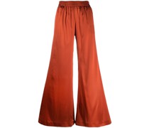 Ausgestellte Hose
